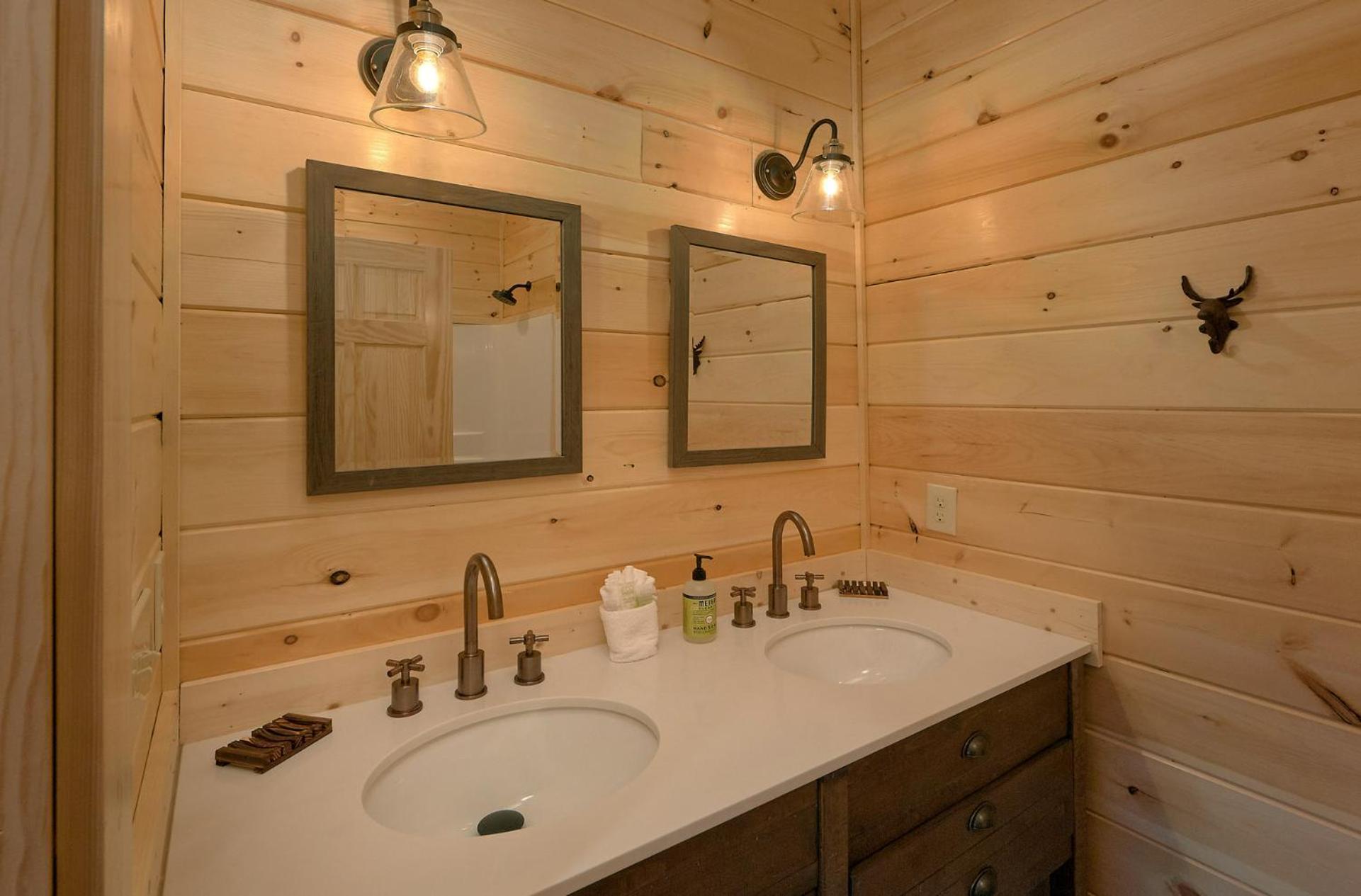 Misty Mountain Adventure Lodge Gatlinburg Esterno foto